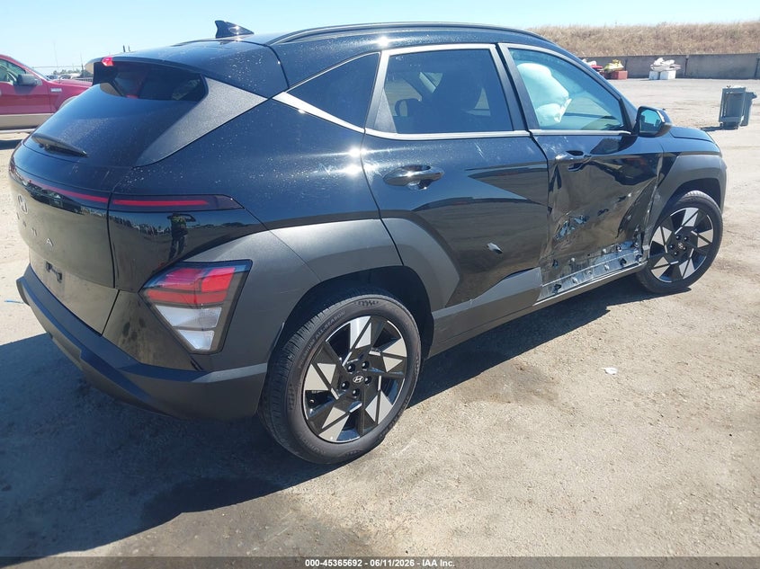 2025 Hyundai Kona VIN KM8HB3AB8SU332774 IAAI salvage auction — RIGHT SIDE, Salvage (California), sold $9,000 on 2026-07-08 (photo 4)