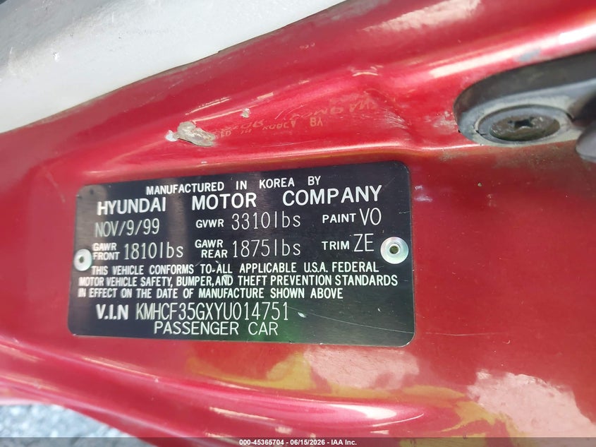 2000 Hyundai Accent VIN KMHCF35GXYU014751 IAAI salvage auction — RIGHT FRONT, Salvage (Idaho), sold $100 on 2026-07-07 (photo 9)