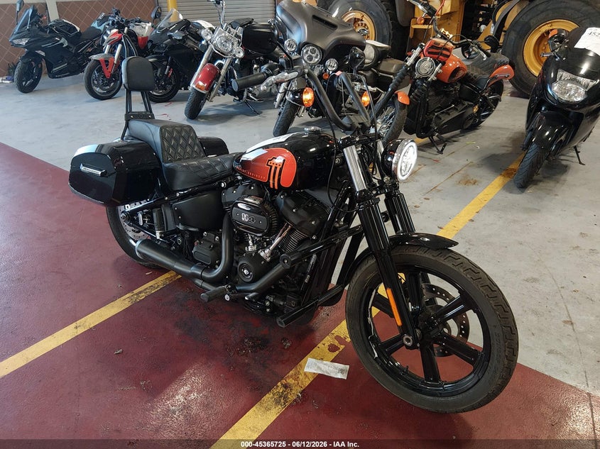 2023 Harley-davidson Street bob VIN 1HD1YYK29PB020108 IAAI salvage auction — RIGHT REAR, Salvage Title, sold $1,550 on 2026-07-29 (photo 1)