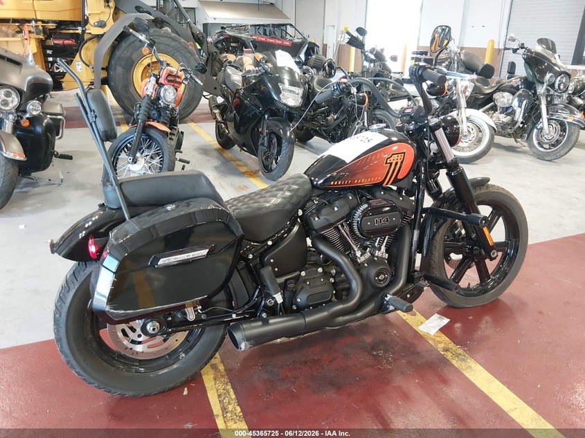2023 Harley-davidson Street bob VIN 1HD1YYK29PB020108 IAAI salvage auction — RIGHT REAR, Salvage Title, sold $1,550 on 2026-07-29 (photo 4)