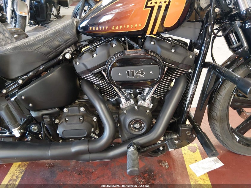 2023 Harley-davidson Street bob VIN 1HD1YYK29PB020108 IAAI salvage auction — RIGHT REAR, Salvage Title, sold $1,550 on 2026-07-29 (photo 8)