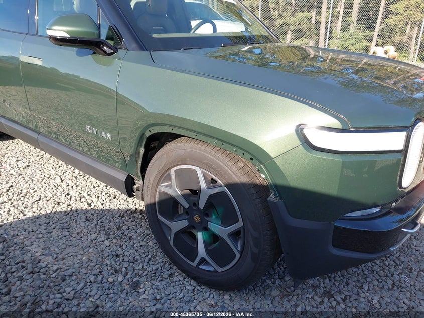 2023 Rivian R1t VIN 7FCTGBAA6PN029439 IAAI salvage auction — RIGHT FRONT, Bill Of Sale (Washington), sold $27,750 on 2026-08-12 (photo 6)