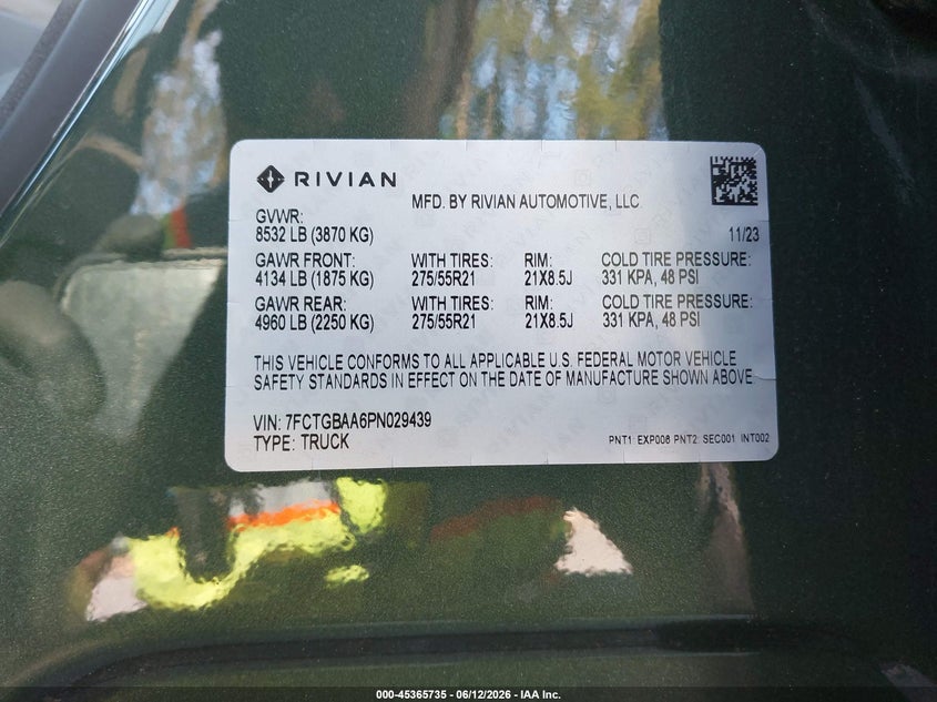 2023 Rivian R1t VIN 7FCTGBAA6PN029439 IAAI salvage auction — RIGHT FRONT, Bill Of Sale (Washington), sold $27,750 on 2026-08-12 (photo 9)