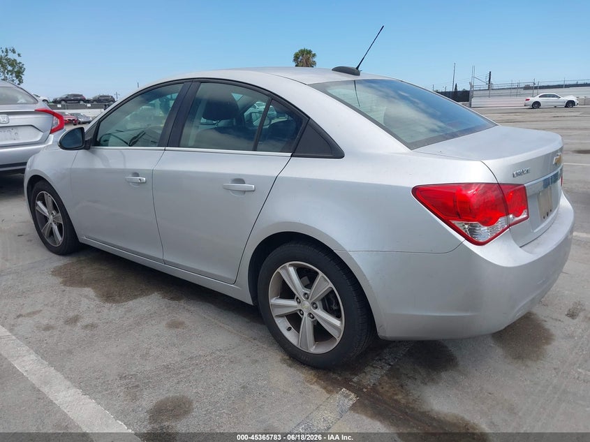2015 Chevrolet Cruze VIN 1G1PE5SB2F7204688 IAAI salvage auction — SIDE, Salvage Title, sold $1,950 on 2026-07-11 (photo 3)
