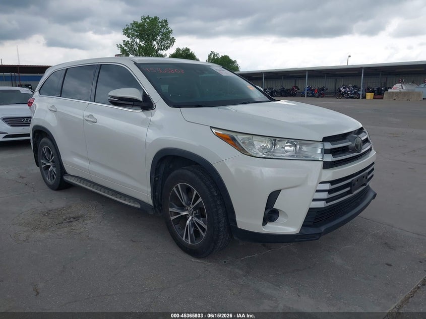 2017 Toyota Highlander VIN 5TDZARFHXHS023445 IAAI salvage auction — HAIL, Original (Texas), sold $11,150 on 2026-08-27 (photo 1)