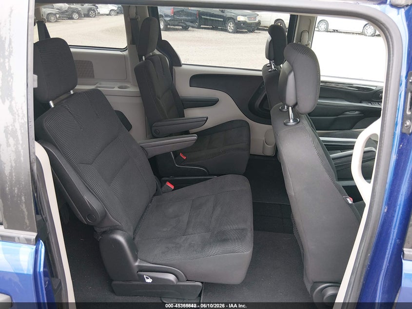 2020 Dodge Grand caravan VIN 2C4RDGBG1LR236357 IAAI salvage auction — NORMAL WEAR, Sf97 (Illinois), sold $7,275 on 2026-08-11 (photo 8)