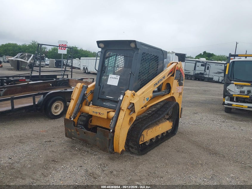 2017 Manitou 215rt VIN MMC215RTK00101309 IAAI salvage auction — ALL OVER, Bill Of Sale (Texas), sold $14,000 on 2026-07-13 (photo 2)
