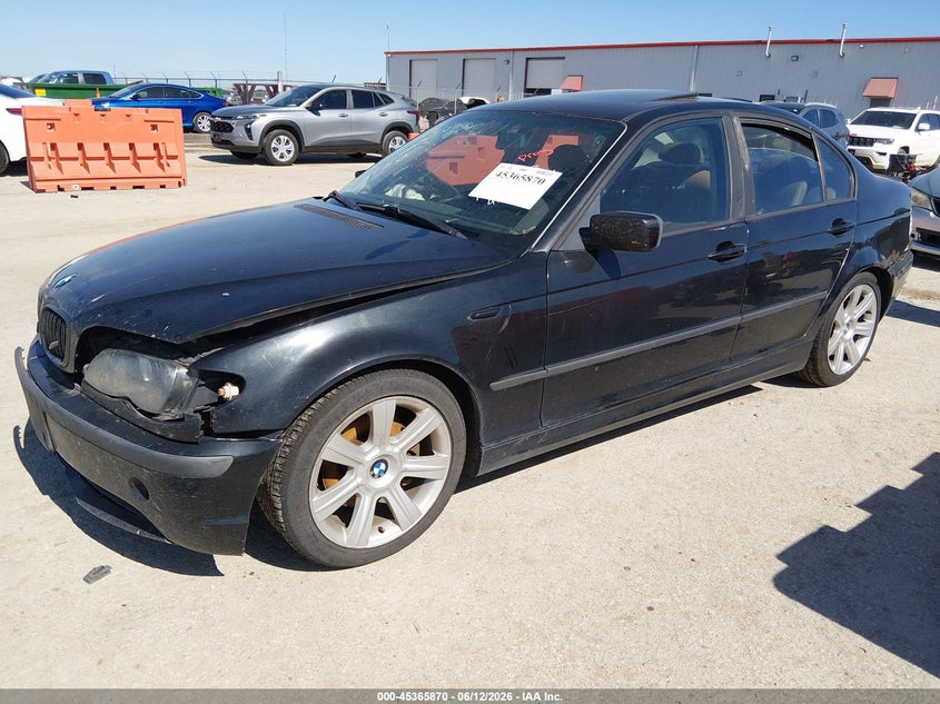 2002 BMW 3er VIN WBAET37422NG78195 IAAI salvage auction — RIGHT FRONT, Salvage (Kansas), sold $425 on 2026-07-24 (photo 2)
