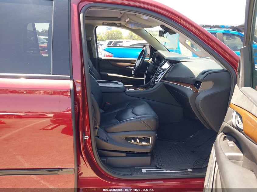 2020 Cadillac Escalade VIN 1GYS3BKJ2LR192565 IAAI salvage auction — LEFT FRONT, Salvage (California), sold $20,750 on 2026-07-30 (photo 5)