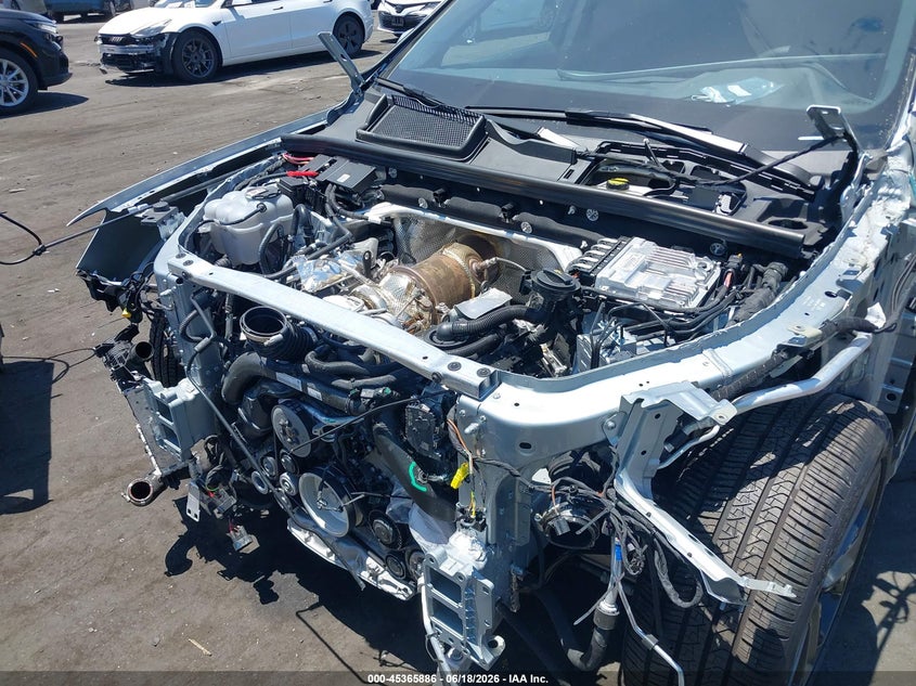2026 Audi Q7 VIN WA1LVBF7XTD009343 IAAI salvage auction — FRONT END, Salvage Title, sold $22,150 on 2026-07-24 (photo 6)