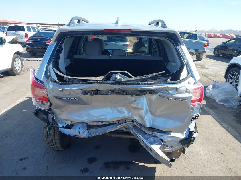 2017 Subaru Forester VIN JF2SJAGC4HH808247 IAAI salvage auction — REAR END, Salvage (Arizona), sold $925 on 2026-07-28 (photo 6)