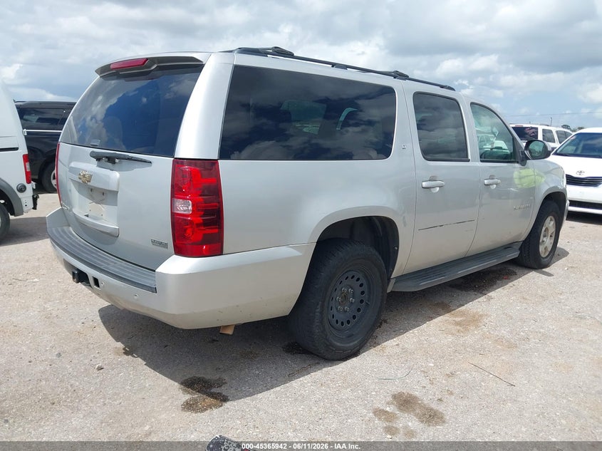 2011 Chevrolet Suburban 1500 VIN 1GNSCJE04BR112546 IAAI salvage auction — RIGHT FRONT, Original (Texas), sold $1,200 on 2026-07-08 (photo 4)