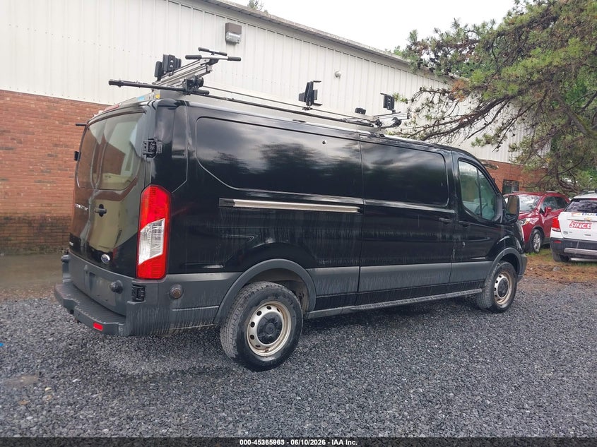 2018 Ford Transit-350 VIN 1FTBW2YG5JKB18815 IAAI salvage auction — NORMAL WEAR, Sf97 (New York), sold $17,825 on 2026-07-23 (photo 4)