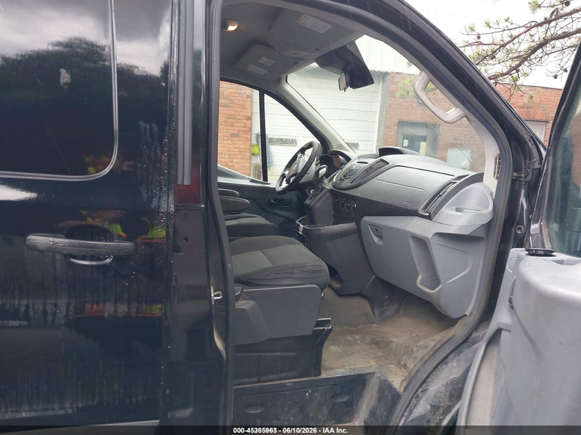 2018 Ford Transit-350 VIN 1FTBW2YG5JKB18815 IAAI salvage auction — NORMAL WEAR, Sf97 (New York), sold $17,825 on 2026-07-23 (photo 5)