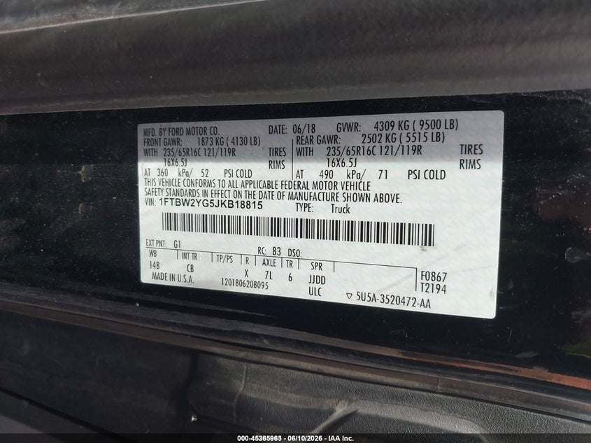 2018 Ford Transit-350 VIN 1FTBW2YG5JKB18815 IAAI salvage auction — NORMAL WEAR, Sf97 (New York), sold $17,825 on 2026-07-23 (photo 9)
