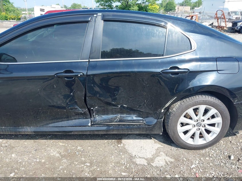 2018 Toyota Camry VIN JTNB11HK7J3023112 IAAI salvage auction — LEFT & RIGHT, Salvage (Pennsylvania), sold $2,650 on 2026-07-10 (photo 6)