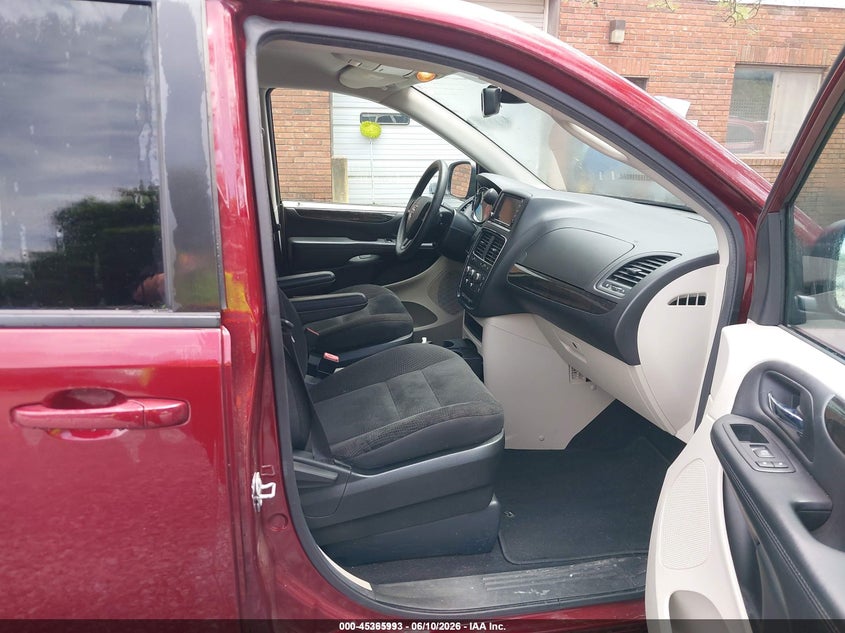 2018 Dodge Grand caravan VIN 2C4RDGBG4JR296761 IAAI salvage auction — NORMAL WEAR, Sf97 (New York), sold $525 on 2026-07-23 (photo 5)