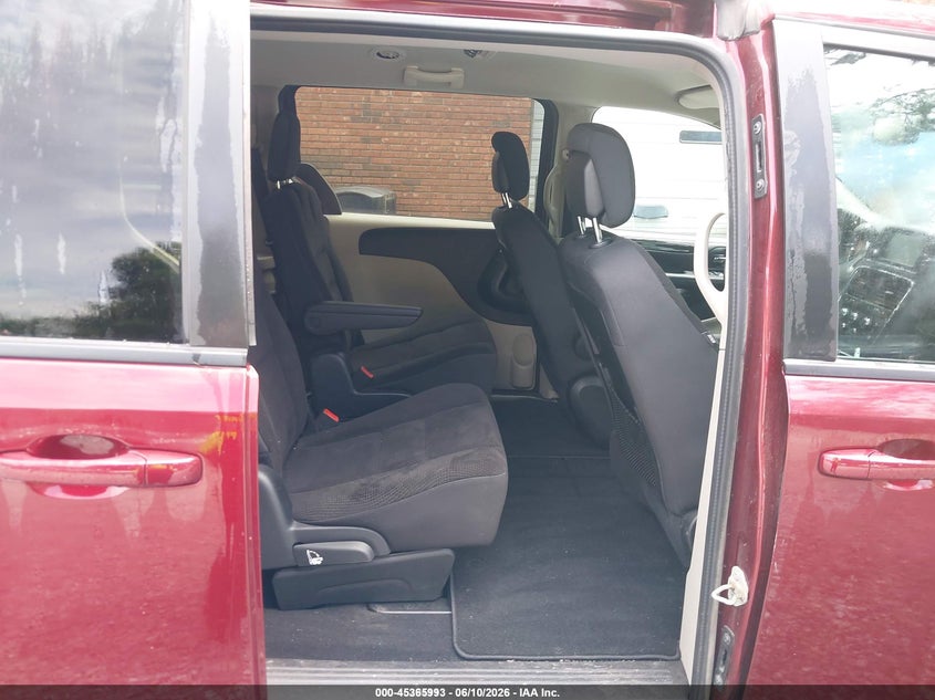 2018 Dodge Grand caravan VIN 2C4RDGBG4JR296761 IAAI salvage auction — NORMAL WEAR, Sf97 (New York), sold $525 on 2026-07-23 (photo 8)
