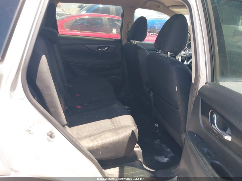 2017 Nissan Rogue VIN KNMAT2MT2HP611470 IAAI salvage auction — FRONT & REAR, Original (Texas), sold $1,850 on 2026-07-29 (photo 8)