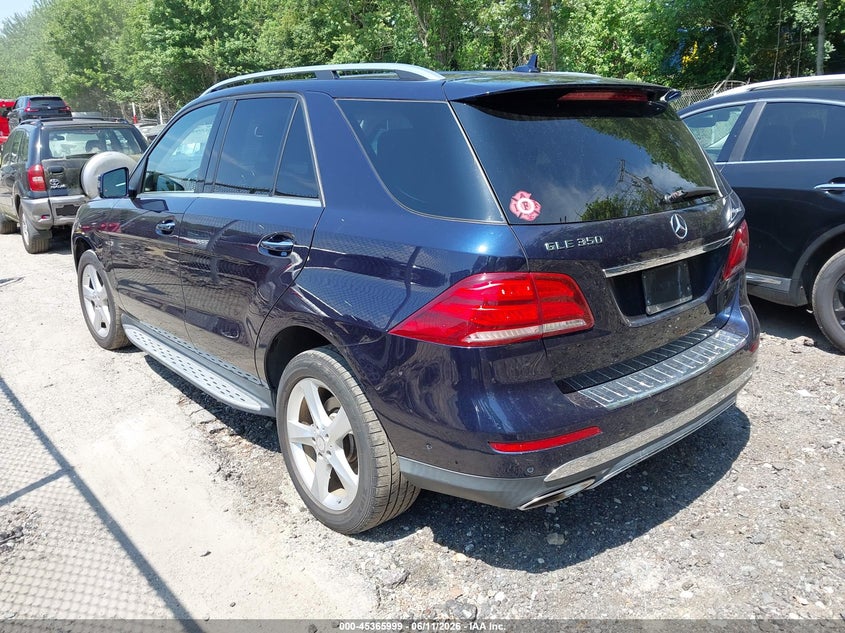 2017 Mercedes-benz VIN 4JGDA5HB7HA847424 IAAI salvage auction — SIDE, Salvage (Rhode Island), sold $6,600 on 2026-07-25 (photo 3)