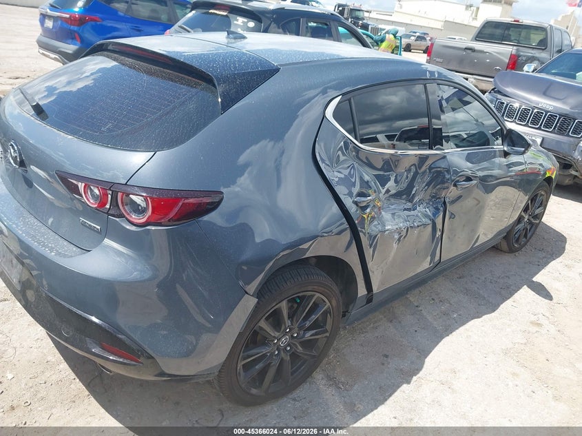 2019 Mazda 3 VIN JM1BPANM0K1131786 IAAI salvage auction — RIGHT SIDE, Original (Texas), sold $3,850 on 2026-07-29 (photo 4)