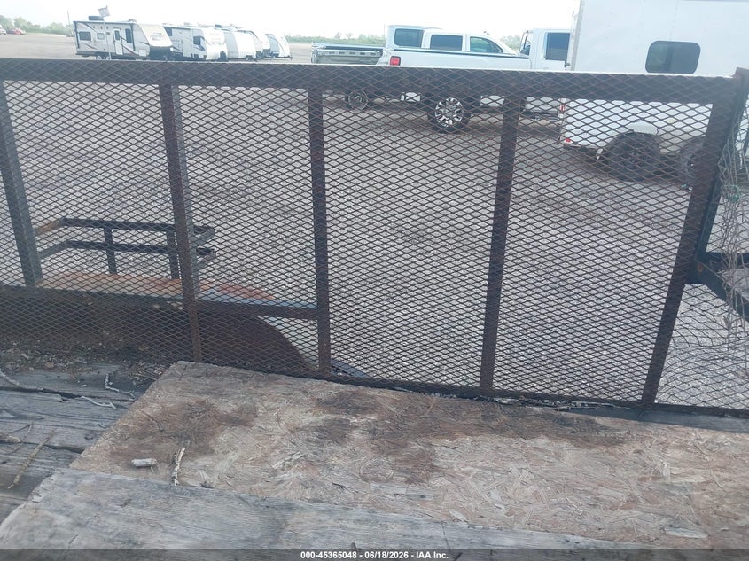 2018 Other Other VIN 5VNBL162XJT198840 IAAI salvage auction — FRONT & REAR, Salvage (Texas), sold $25 on 2026-07-10 (photo 5)
