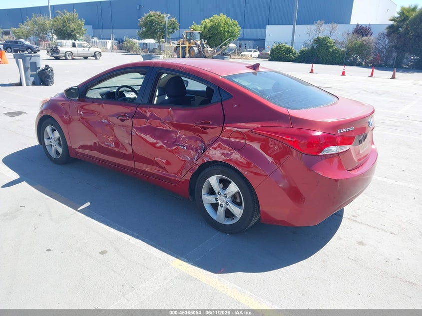 2012 Hyundai Elantra VIN KMHDH4AE8CU435403 IAAI salvage auction — LEFT SIDE, Salvage Title, sold $25 on 2026-07-29 (photo 3)
