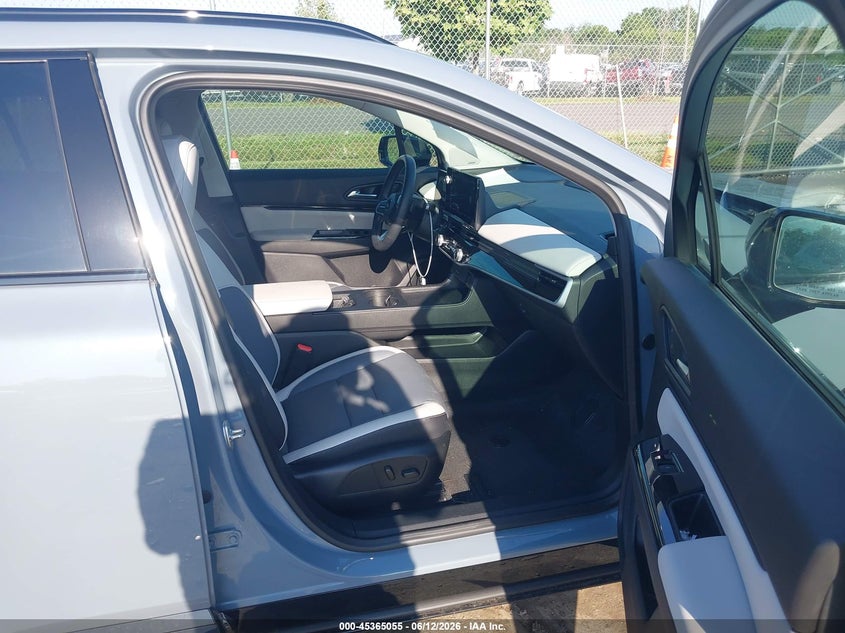 2024 Honda Prologue VIN 3GPKHXRJ1RS528527 IAAI salvage auction — LEFT SIDE, Salvage Title, sold $7,100 on 2026-07-29 (photo 5)