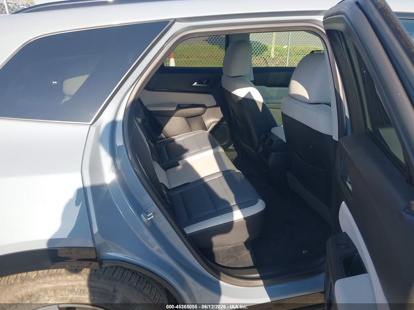 2024 Honda Prologue VIN 3GPKHXRJ1RS528527 IAAI salvage auction — LEFT SIDE, Salvage Title, sold $7,100 on 2026-07-29 (photo 8)