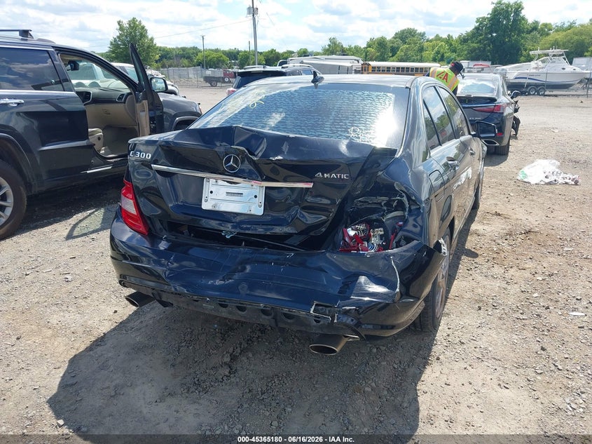 2011 Mercedes-benz C-klasse VIN WDDGF8BB3BR186521 IAAI salvage auction — REAR END, Clear (Virginia), sold $625 on 2026-07-28 (photo 6)
