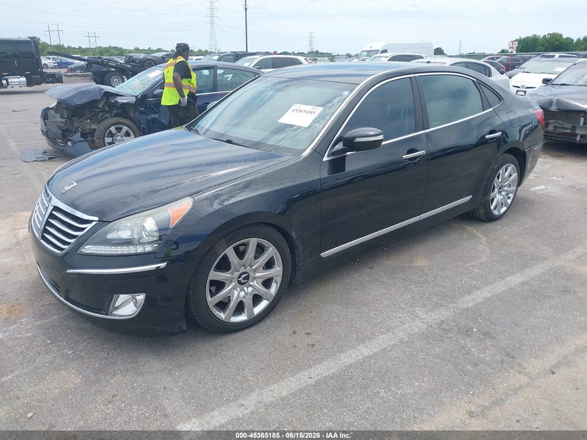 2013 Hyundai Equus VIN KMHGH4JH7DU064646 IAAI salvage auction — REAR END, Salvage (Tennessee), sold $1,400 on 2026-07-09 (photo 2)