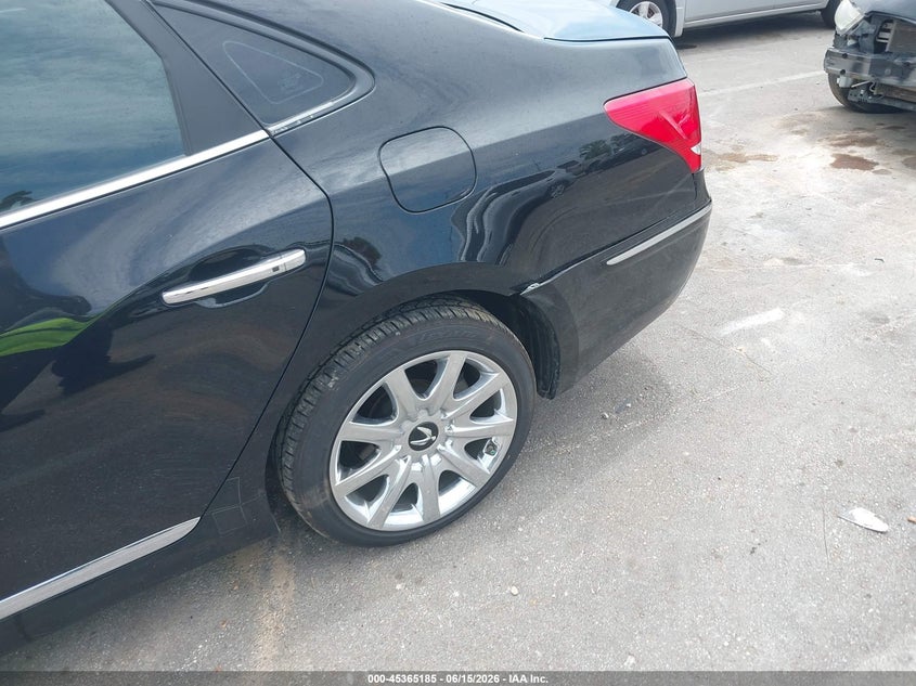 2013 Hyundai Equus VIN KMHGH4JH7DU064646 IAAI salvage auction — REAR END, Salvage (Tennessee), sold $1,400 on 2026-07-09 (photo 6)
