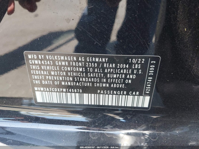 2023 Volkswagen Golf gti VIN WVW3A7CDXPW145670 IAAI salvage auction — FRONT END, Wait Title, sold $5,450 on 2026-07-31 (photo 9)