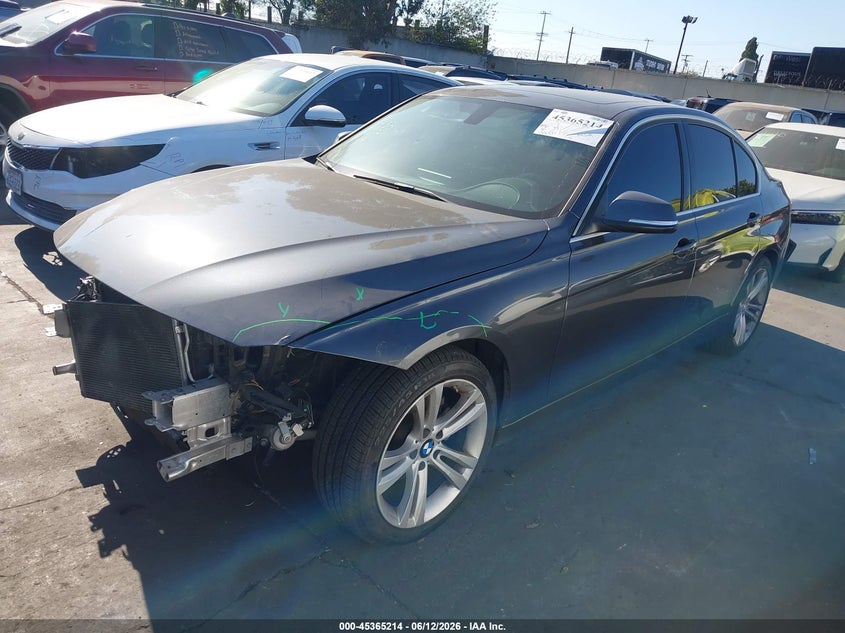 2018 BMW 3er VIN WBA8E5C57JA507446 IAAI salvage auction — FRONT END, Salvage Title, sold $3,175 on 2026-07-15 (photo 2)