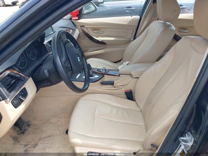 2013 BMW VIN WBA3B5G5XDNS01707 IAAI salvage auction — LEFT FRONT, Clear (Massachusetts), sold $575 on 2026-07-14 (photo 5)