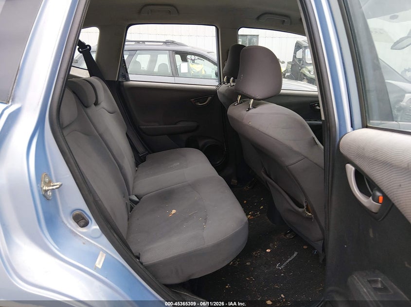 2009 Honda Fit VIN JHMGE87259C006747 IAAI salvage auction — NORMAL WEAR, Original (Vermont), sold $100 on 2026-07-19 (photo 8)