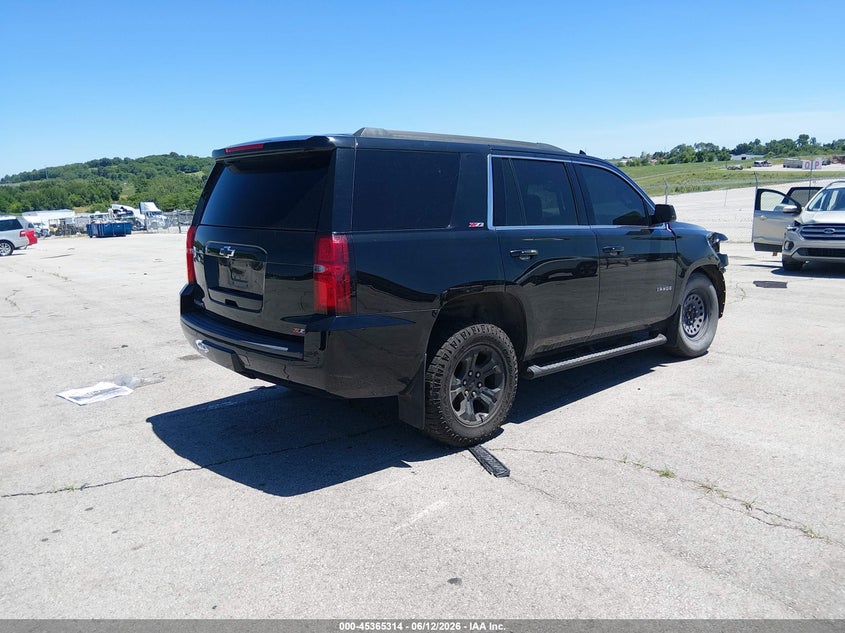 2019 Chevrolet Tahoe VIN 1GNSKBKCXKR131979 IAAI salvage auction — FRONT END, Salvage (Missouri), sold $8,300 on 2026-07-30 (photo 4)
