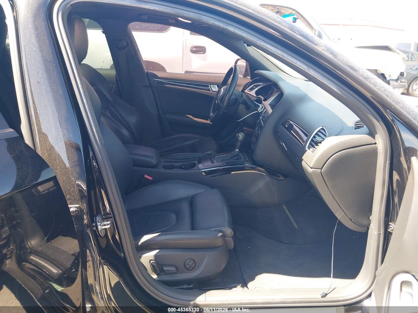 2011 Audi A4 VIN WAUEFAFL5BN030349 IAAI salvage auction — FRONT END, Salvage (California), sold $675 on 2026-07-30 (photo 5)