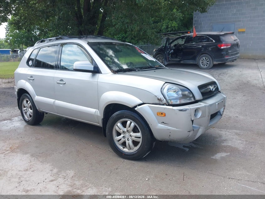 2008 Hyundai Tucson VIN KM8JN12D38U865251 IAAI salvage auction — NORMAL WEAR, Clear (Tennessee), sold $175 on 2026-07-29 (photo 1)