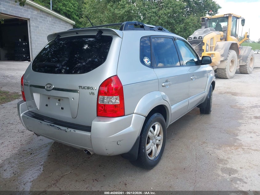 2008 Hyundai Tucson VIN KM8JN12D38U865251 IAAI salvage auction — NORMAL WEAR, Clear (Tennessee), sold $175 on 2026-07-29 (photo 4)