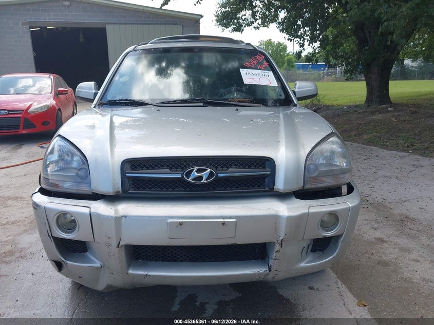 2008 Hyundai Tucson VIN KM8JN12D38U865251 IAAI salvage auction — NORMAL WEAR, Clear (Tennessee), sold $175 on 2026-07-29 (photo 6)