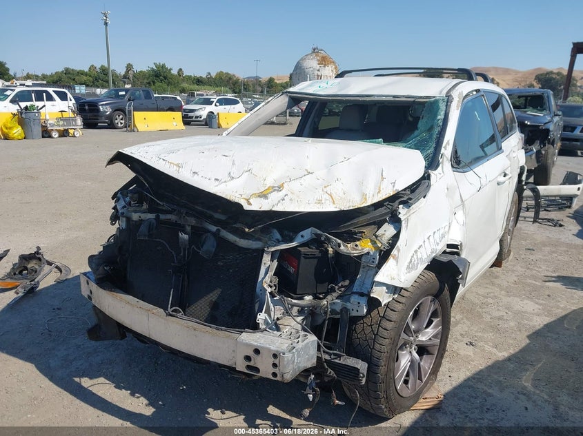 2016 Toyota Highlander VIN 5TDBKRFHXGS242144 IAAI salvage auction — ROLLOVER, Non-Repairable (California), sold $1,650 on 2026-07-17 (photo 6)