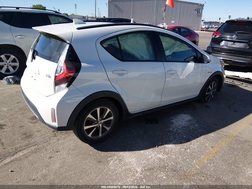 2018 Toyota Prius c VIN JTDKDTB3XJ1620002 IAAI salvage auction — FRONT END, Salvage Title, sold $1,550 on 2026-07-30 (photo 4)
