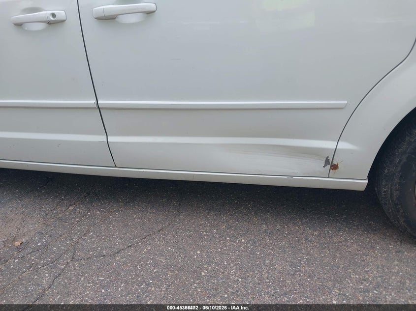 2016 Dodge Grand caravan VIN 2C4RDGBG2GR114449 IAAI salvage auction — NORMAL WEAR, Sf97 (Minnesota), sold $7,700 on 2026-07-14 (photo 6)