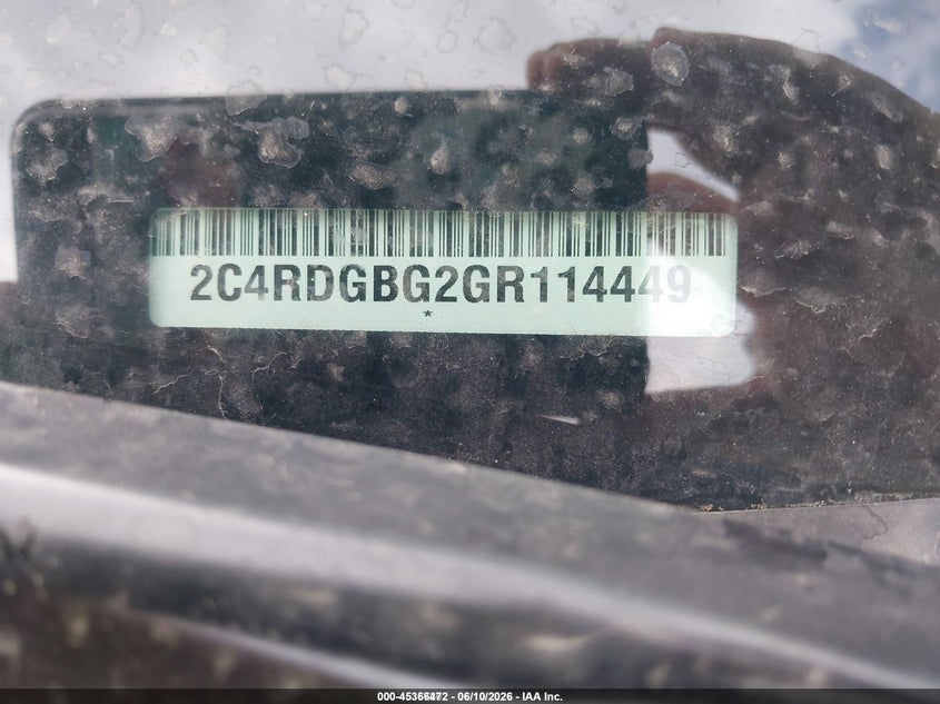 2016 Dodge Grand caravan VIN 2C4RDGBG2GR114449 IAAI salvage auction — NORMAL WEAR, Sf97 (Minnesota), sold $7,700 on 2026-07-14 (photo 9)