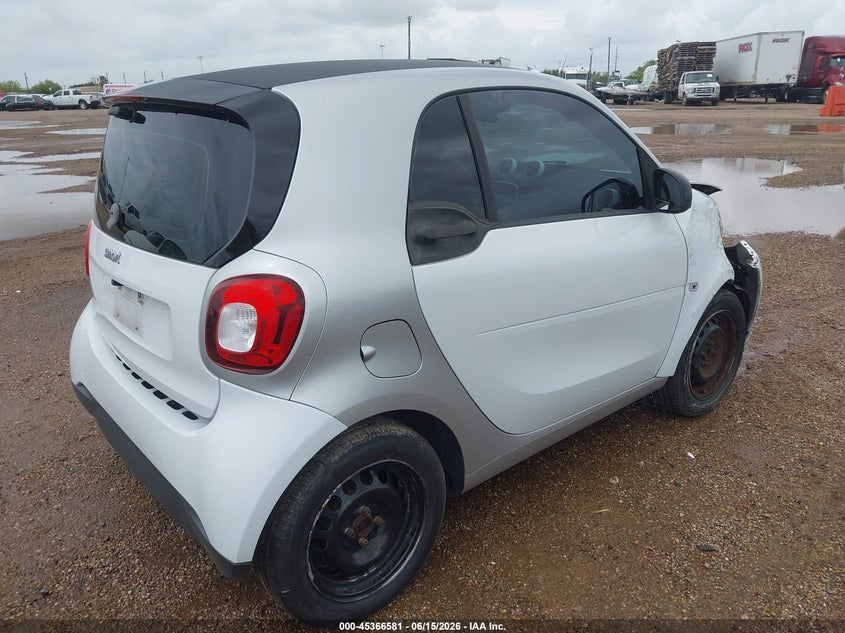 2016 Smart Fortwo VIN WMEFJ5DA8GK153197 IAAI salvage auction — FRONT END, Original (Texas), sold $1,150 on 2026-09-02 (photo 4)
