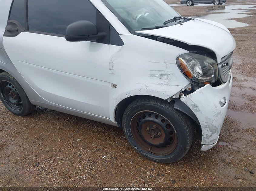 2016 Smart Fortwo VIN WMEFJ5DA8GK153197 IAAI salvage auction — FRONT END, Original (Texas), sold $1,150 on 2026-09-02 (photo 6)