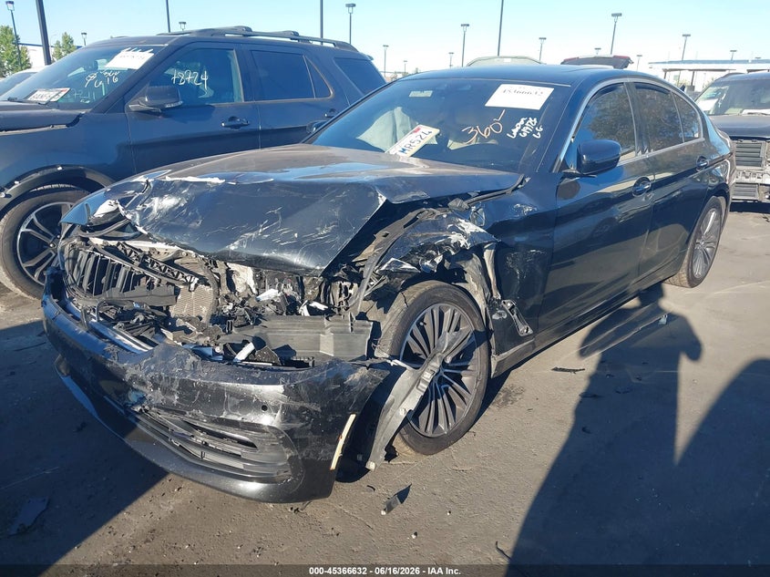 2018 BMW 5er VIN WBAJE5C55JG918116 IAAI salvage auction — FRONT END, Salvage Title, sold $3,400 on 2026-07-24 (photo 2)