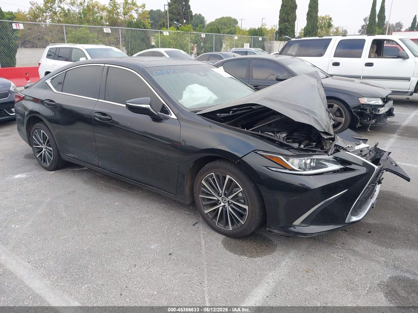 2024 Lexus ES VIN 58ADA1C10RU043112 IAAI salvage auction — FRONT END, Salvage Title, sold $7,500 on 2026-07-30 (photo 1)