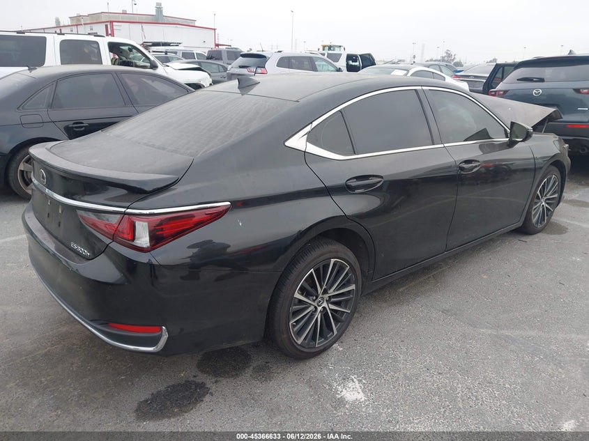 2024 Lexus ES VIN 58ADA1C10RU043112 IAAI salvage auction — FRONT END, Salvage Title, sold $7,500 on 2026-07-30 (photo 4)
